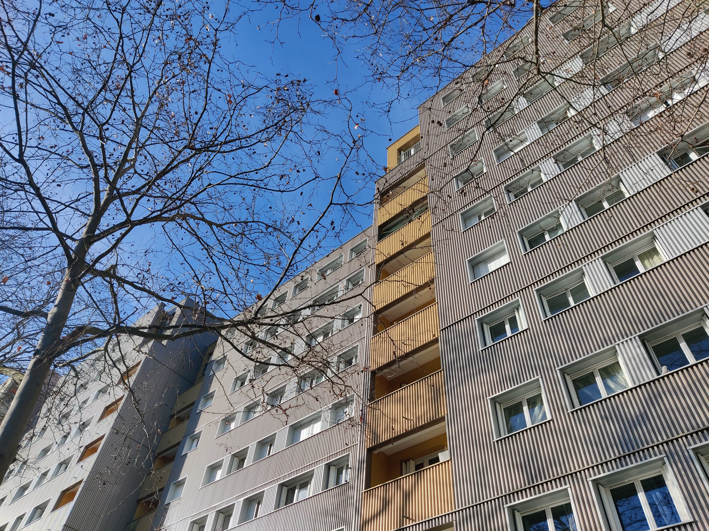 Paris 18 | Rue de La ChapelleRéhabilitation de 96 logementsen milieu ...